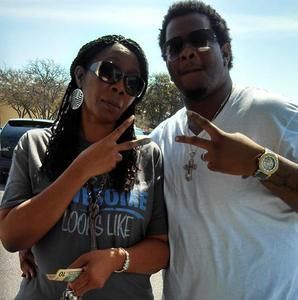 Meet your Posher, Elaine